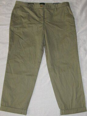 NWT Talbots Relaxed Chino Pants Womens 12P Relaxed Leg Cuffed Ankle Length Olive